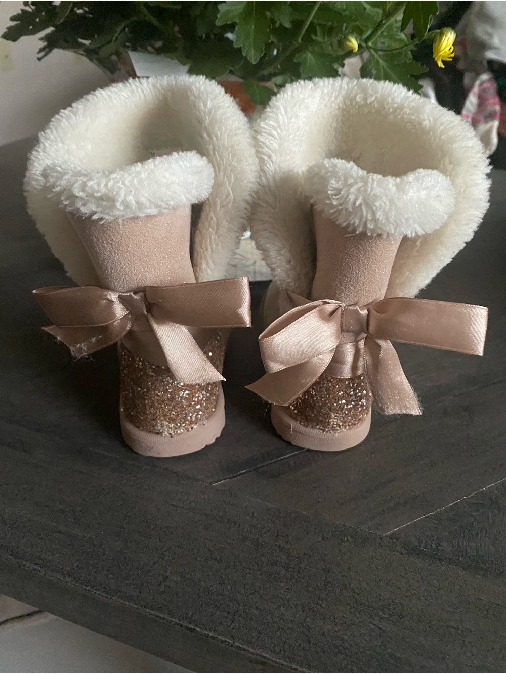Seychelles Kids Suede Faux Fur & Glitter Boots baby size 7 - Picture 4 of 5